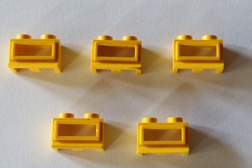 Gelbe lego fenster - 5, 1x2x1
